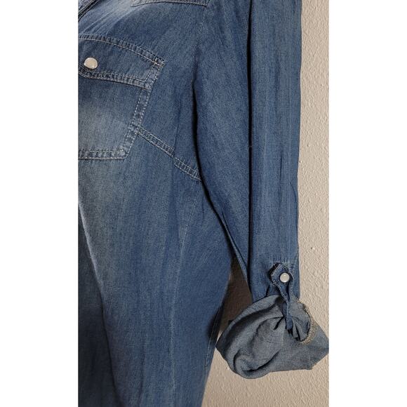 Love Stitch Blue Denim Stonewashed Button Up Top Small Lightweight Front Pockets - Picture 7 of 7